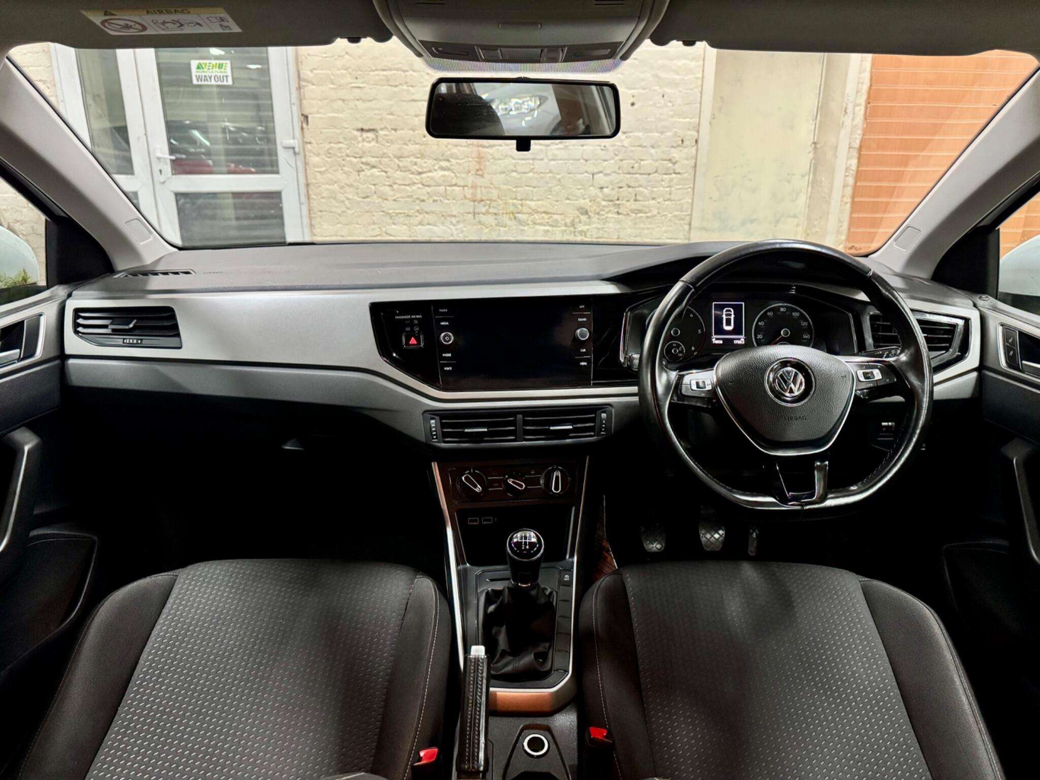 2019 VOLKSWAGEN POLO 2019 VOLKSWAGEN POLO