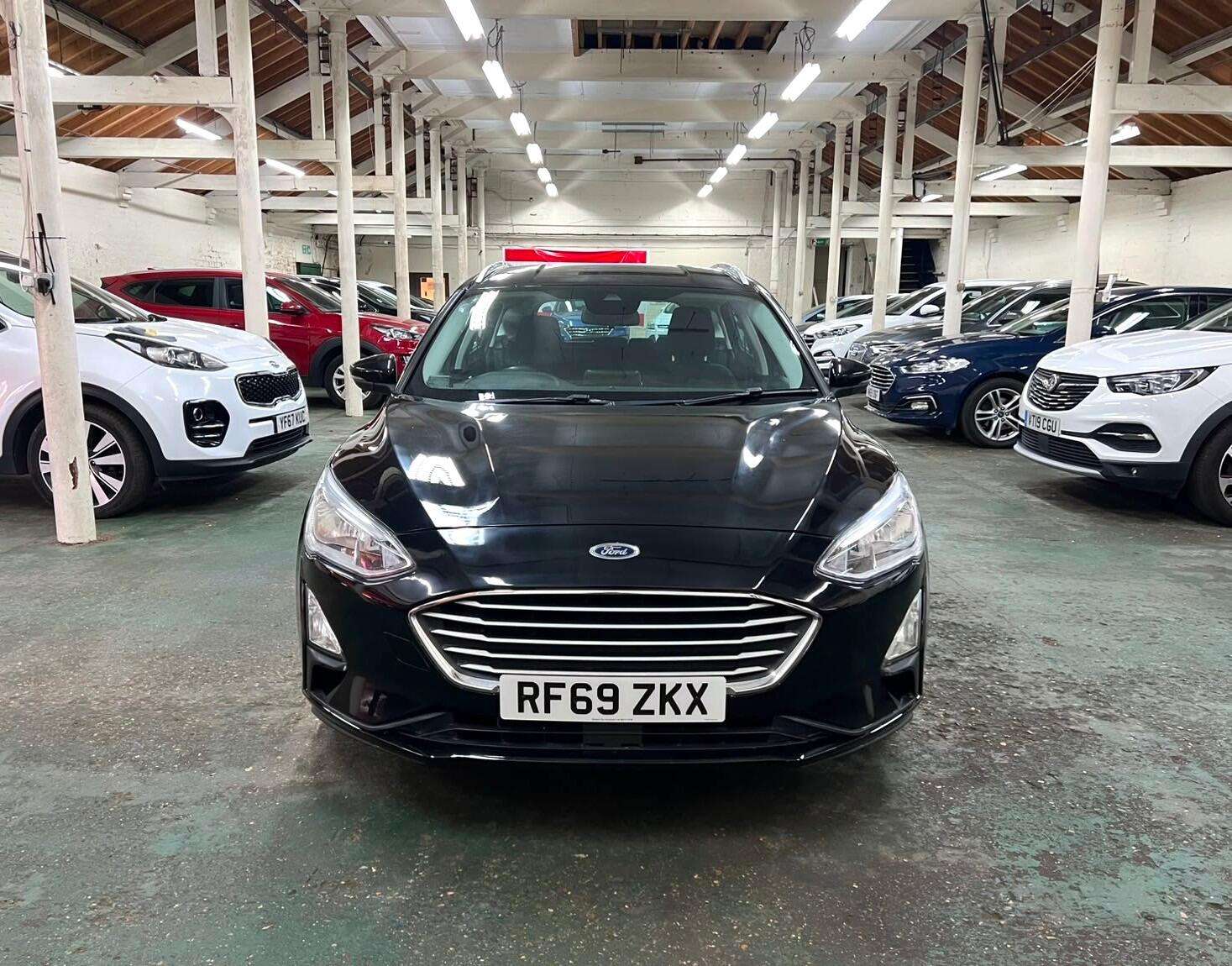 A 2019 FORD FOCUS 1.5 EcoBlue Zetec Euro 6 (s/s) 5dr A 2019 FORD FOCUS 1.5 EcoBlue Zetec Euro 6 (s/s) 5dr
