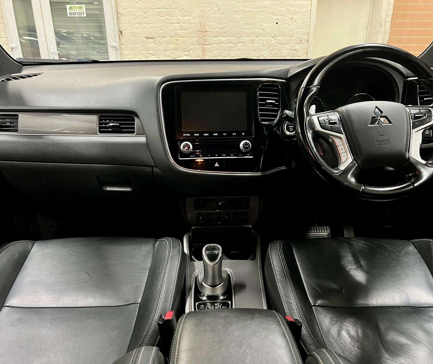 2020 MITSUBISHI OUTLANDER 2020 MITSUBISHI OUTLANDER