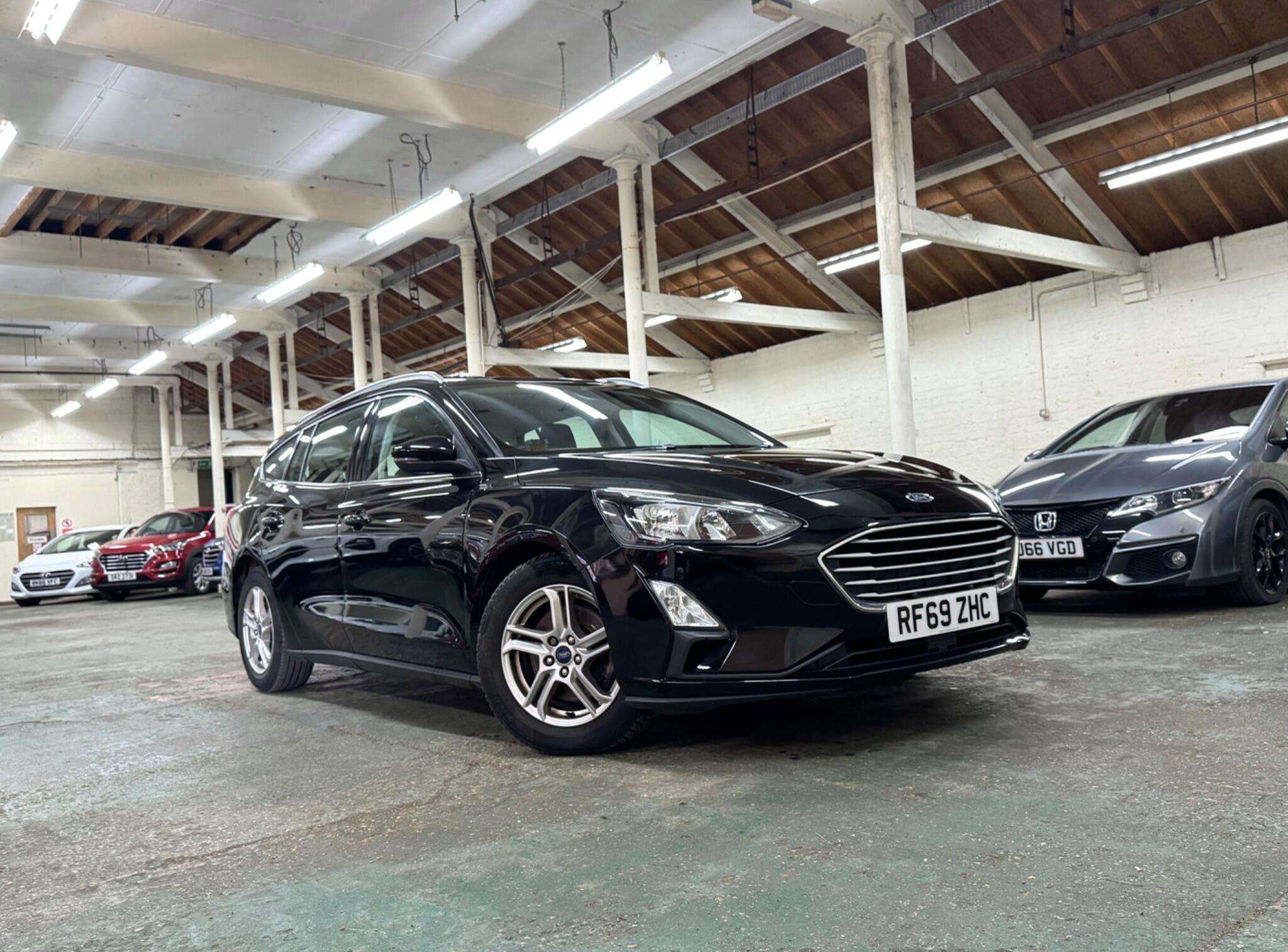 A 2019 FORD FOCUS 1.5 EcoBlue Zetec Hatchback 5dr Diesel Manual Euro 6 (s/s) (95 ps) A 2019 FORD FOCUS 1.5 EcoBlue Zetec Hatchback 5dr Diesel Manual Euro 6 (s/s) (95 ps)