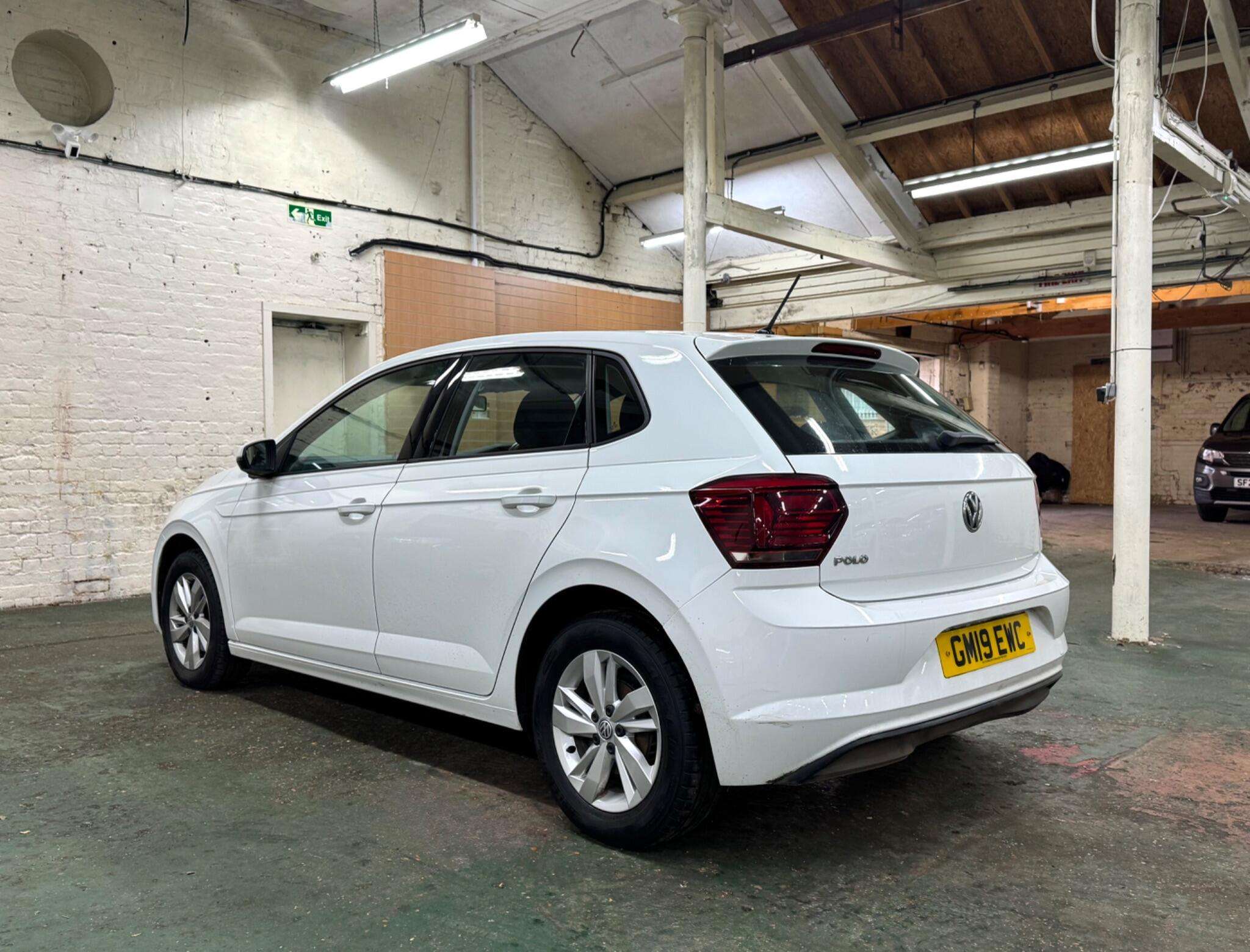 2019 VOLKSWAGEN POLO 2019 VOLKSWAGEN POLO