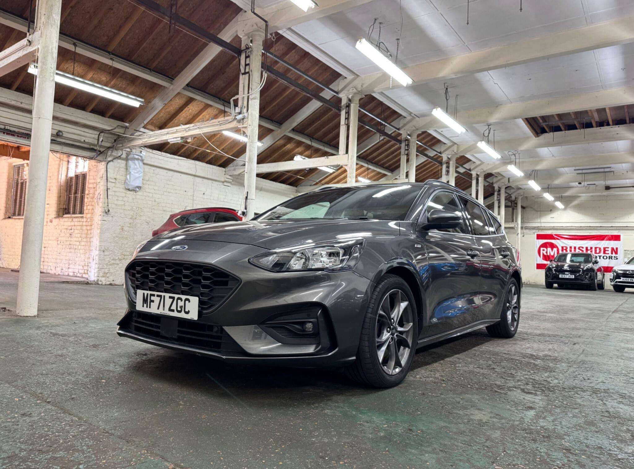 A 2021 FORD FOCUS 1.5 EcoBlue ST-Line Euro 6 (s/s) 5dr A 2021 FORD FOCUS 1.5 EcoBlue ST-Line Euro 6 (s/s) 5dr