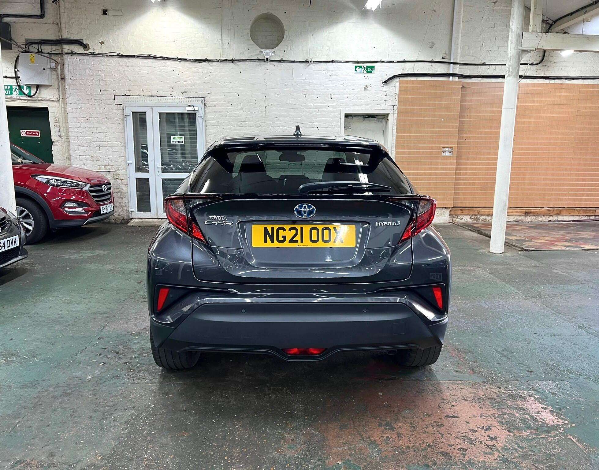 2021 TOYOTA C-HR 2021 TOYOTA C-HR
