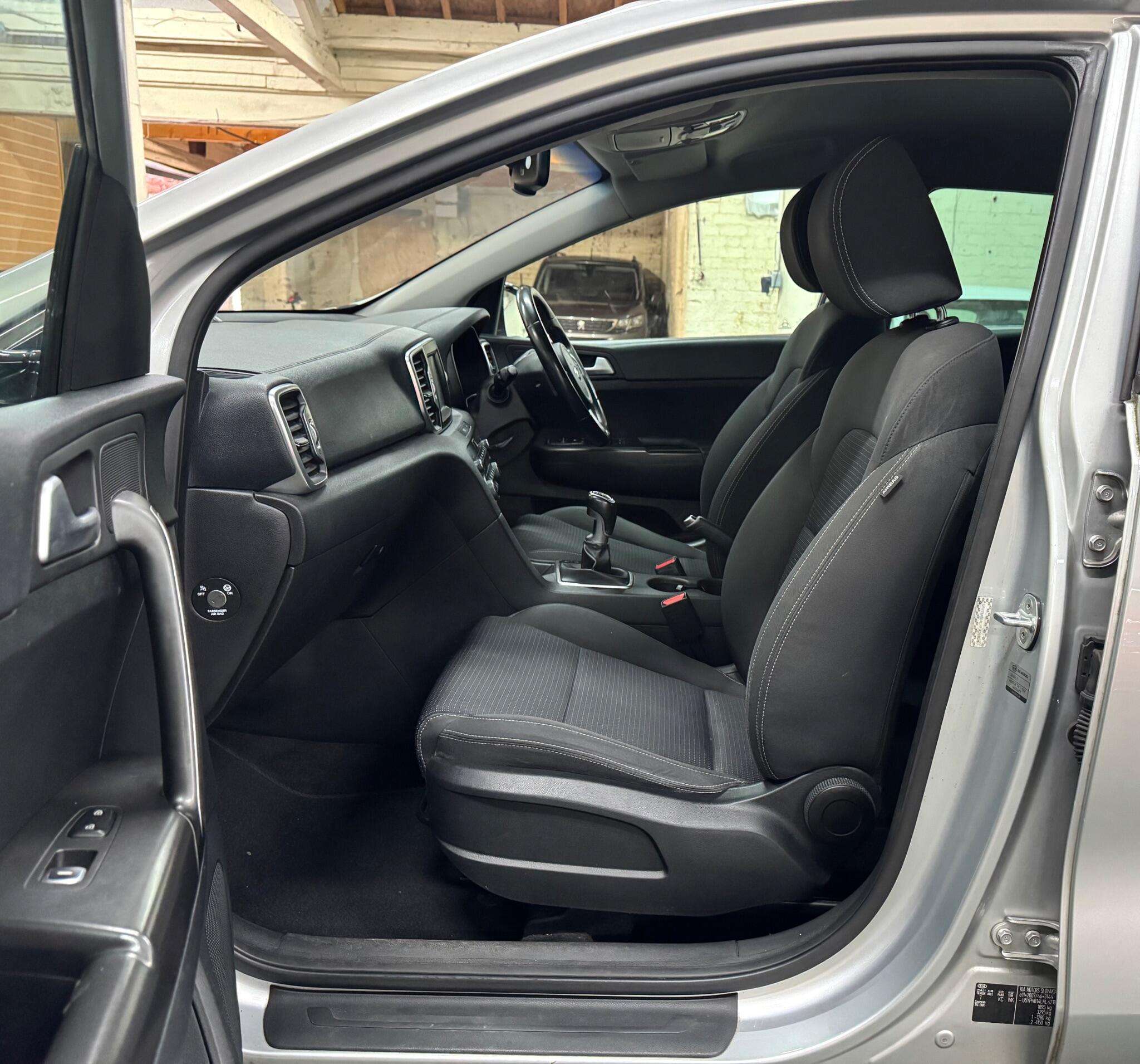 2018 KIA SPORTAGE 2018 KIA SPORTAGE