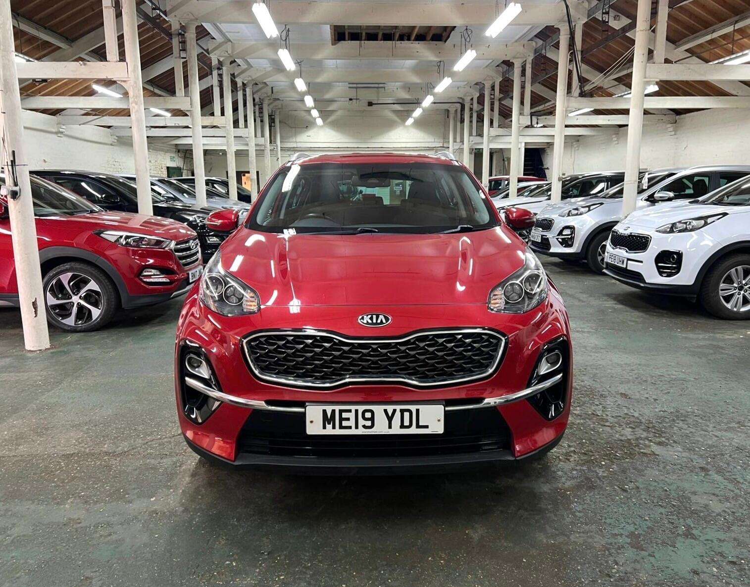 A 2019 KIA SPORTAGE 1.6 GDi 2 Euro 6 (s/s) 5dr A 2019 KIA SPORTAGE 1.6 GDi 2 Euro 6 (s/s) 5dr