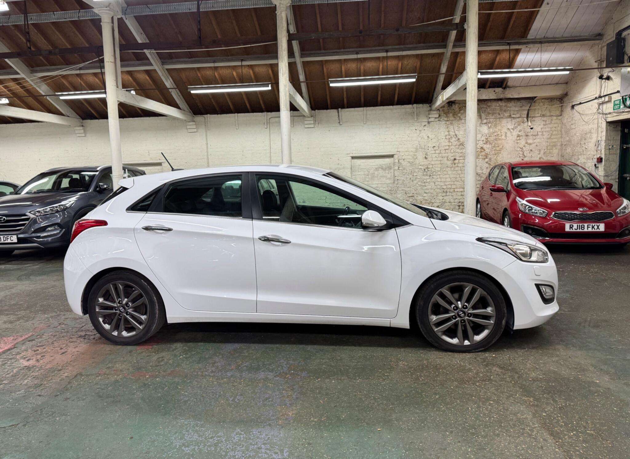 2016 HYUNDAI I30 2016 HYUNDAI I30