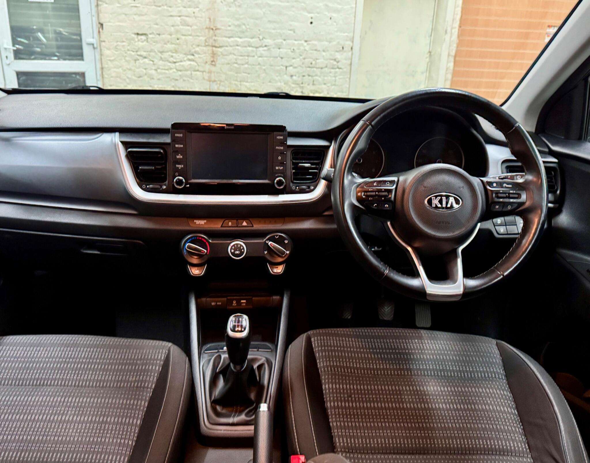 2019 KIA STONIC 2019 KIA STONIC