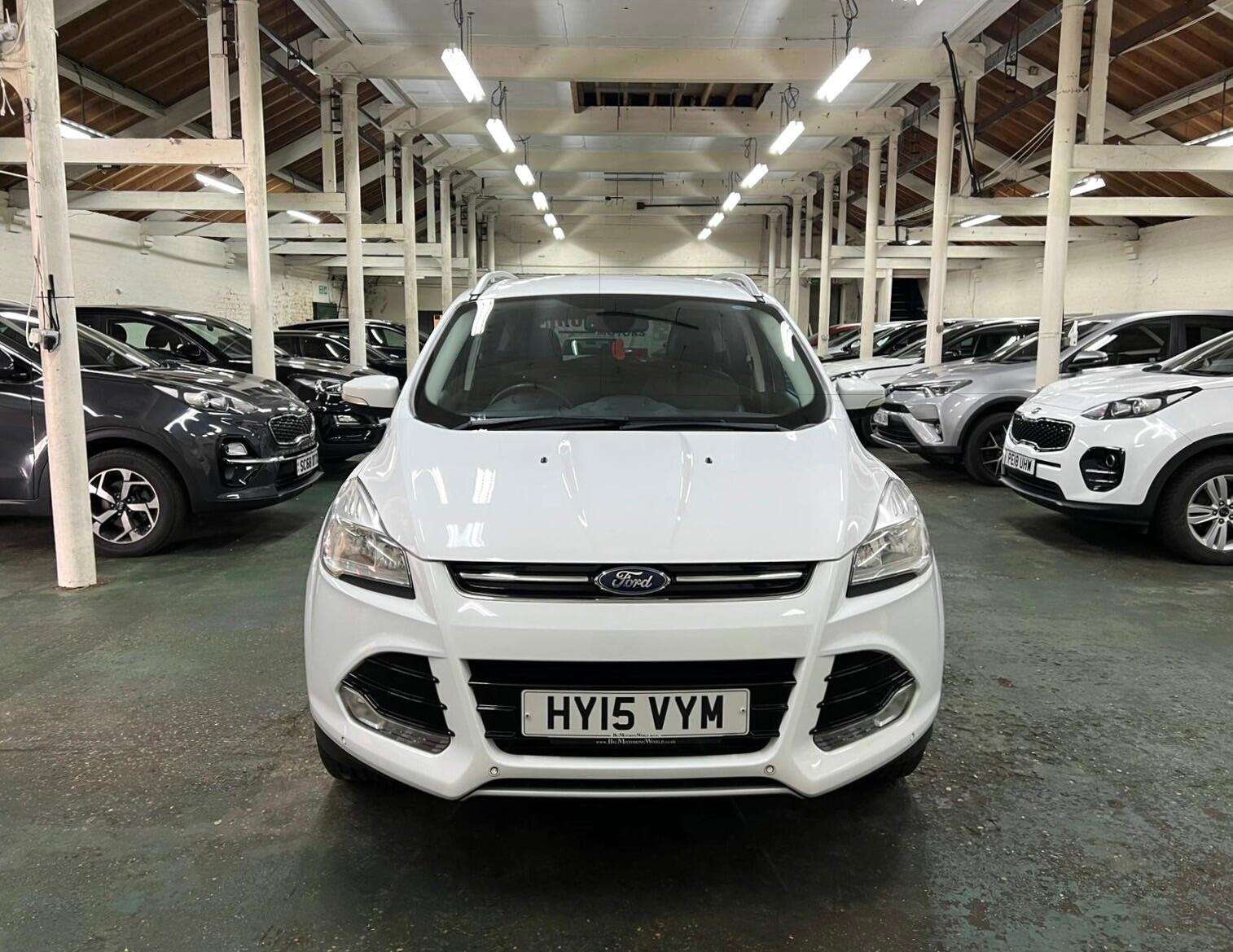A 2015 FORD KUGA 2.0 TDCi Titanium 2WD Euro 6 (s/s) 5dr A 2015 FORD KUGA 2.0 TDCi Titanium 2WD Euro 6 (s/s) 5dr