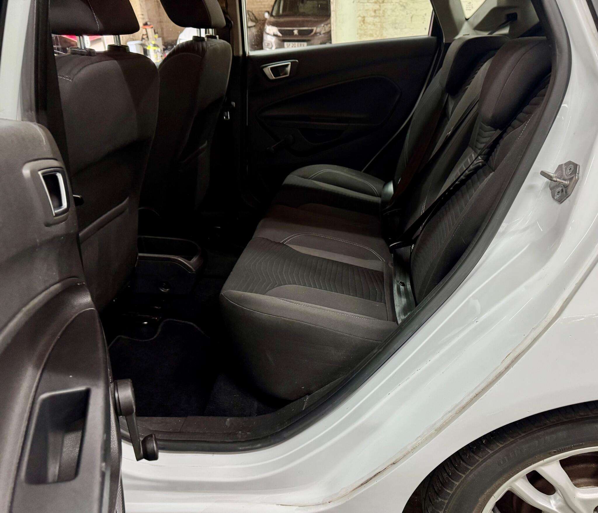 2015 FORD FIESTA 2015 FORD FIESTA