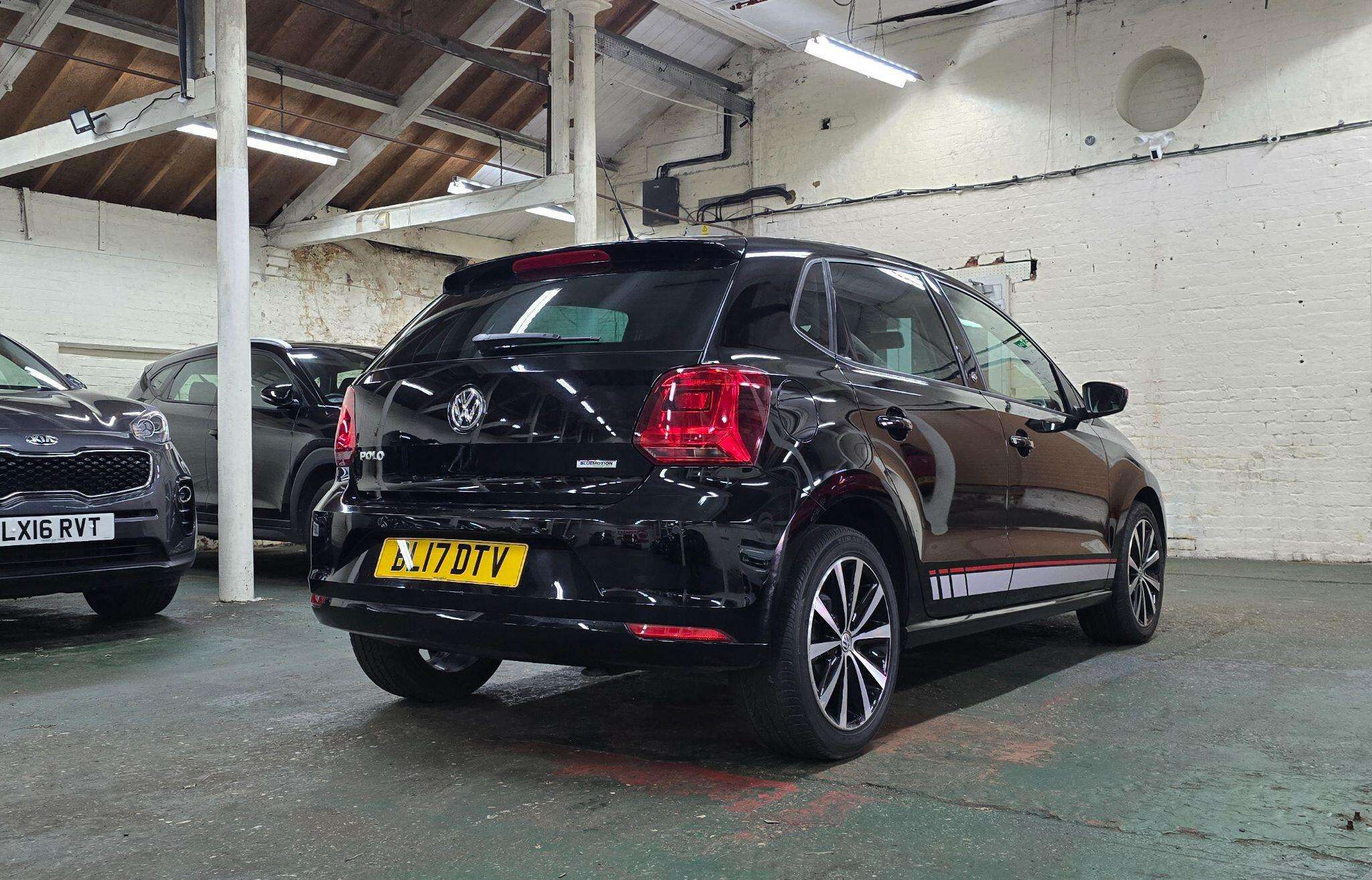 2017 VOLKSWAGEN POLO 2017 VOLKSWAGEN POLO