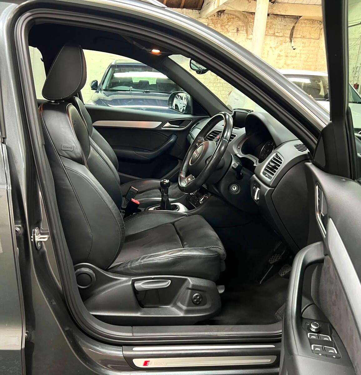 2014 AUDI Q3 2014 AUDI Q3