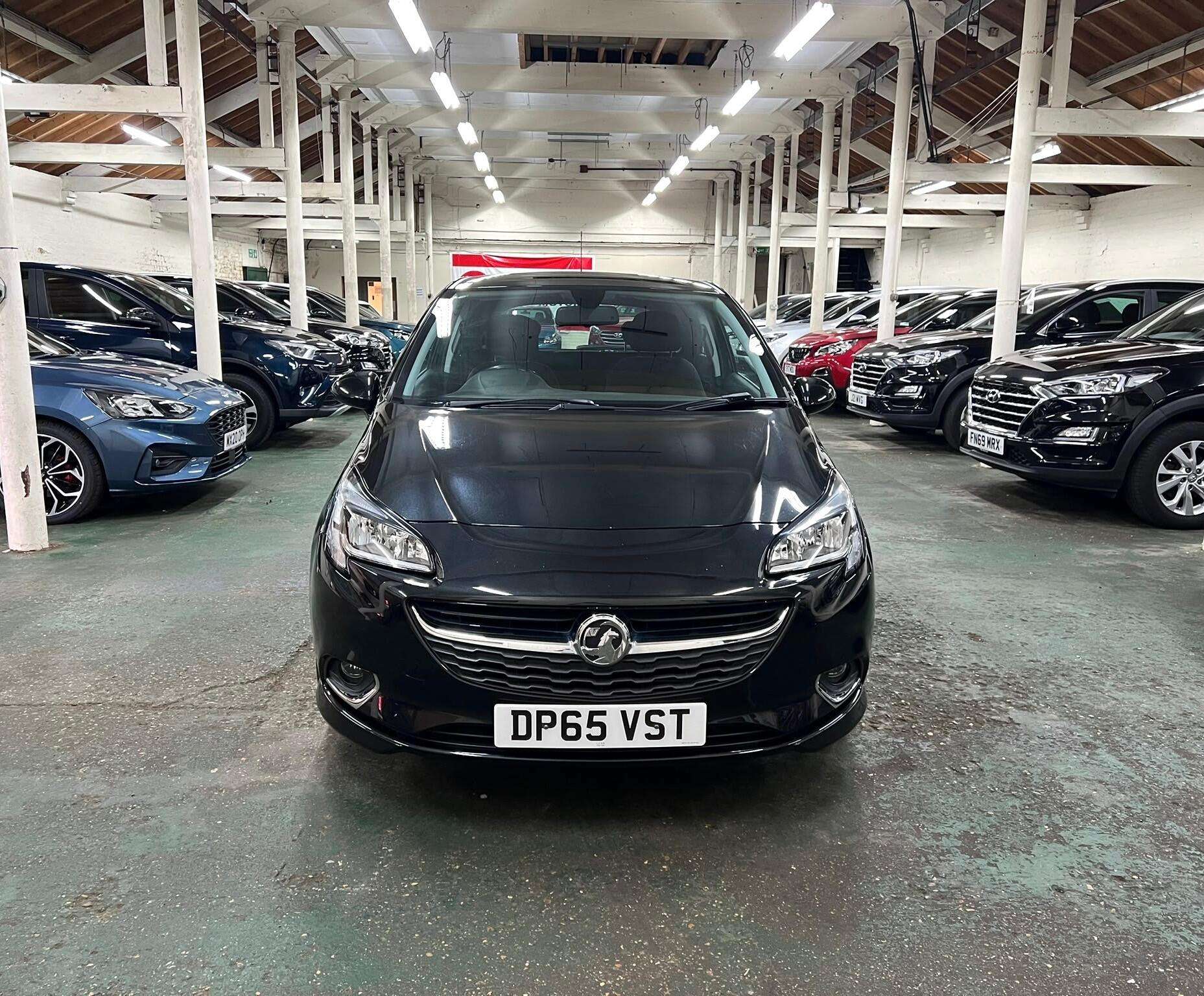 A 2015 VAUXHALL CORSA 1.4i Turbo ecoTEC SRi VX Line Euro 6 (s/s) 3dr A 2015 VAUXHALL CORSA 1.4i Turbo ecoTEC SRi VX Line Euro 6 (s/s) 3dr