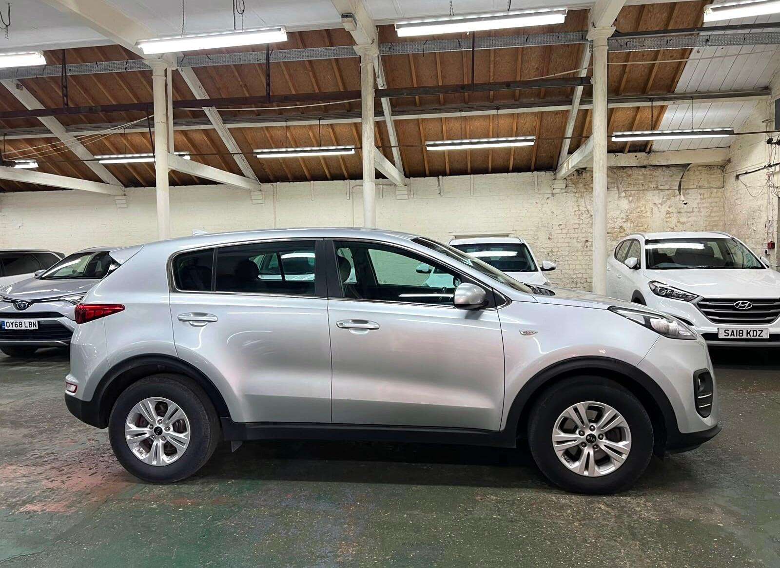 2016 KIA SPORTAGE 2016 KIA SPORTAGE