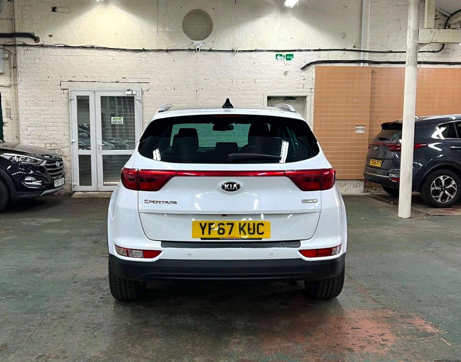 2017 KIA SPORTAGE 2017 KIA SPORTAGE