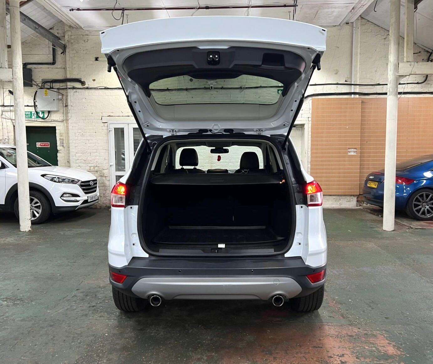 2015 FORD KUGA 2015 FORD KUGA