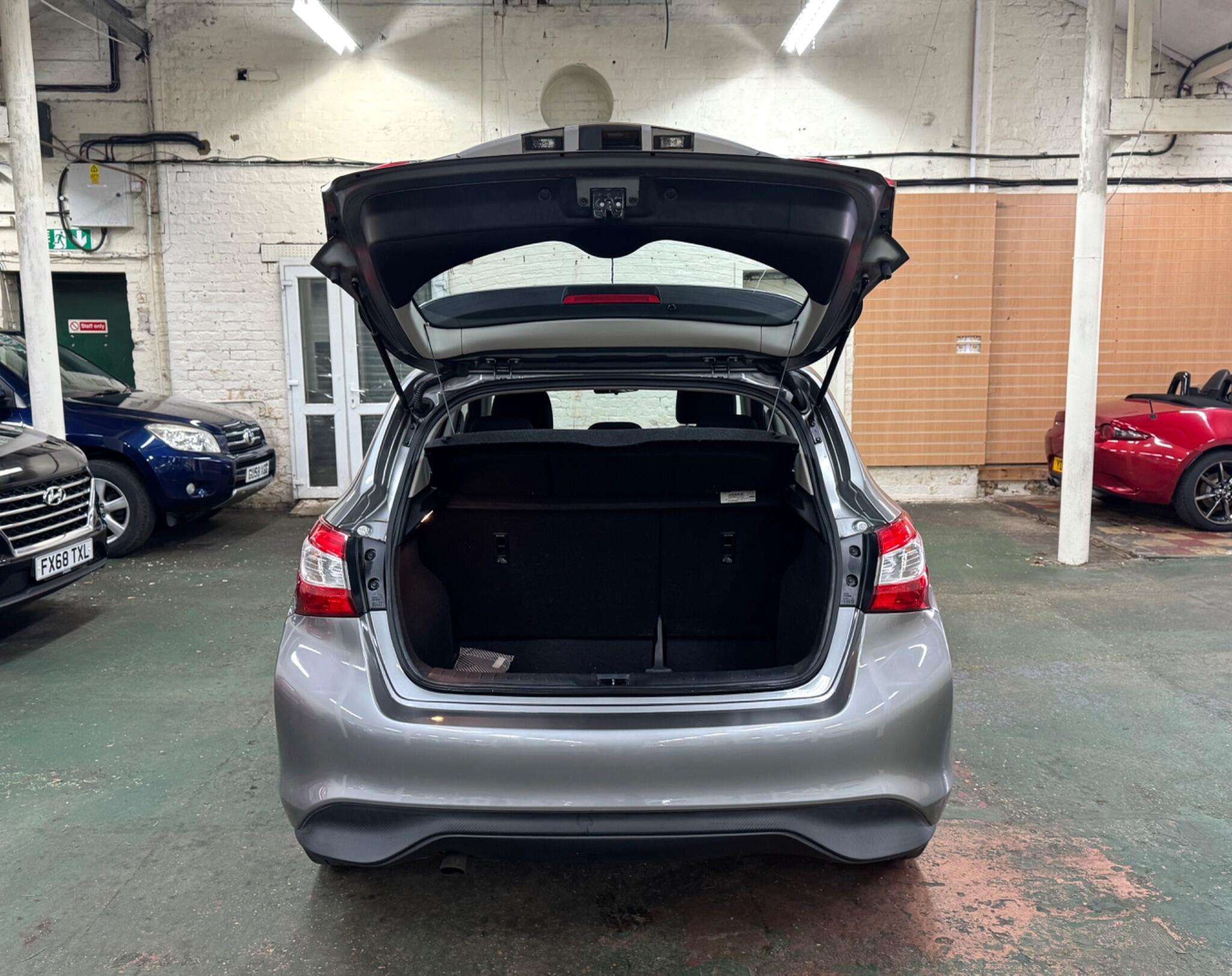 2016 NISSAN PULSAR 2016 NISSAN PULSAR