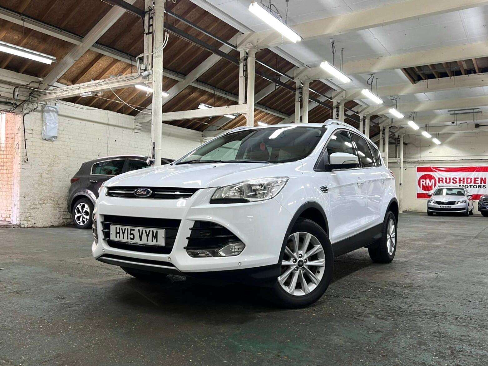 A 2015 FORD KUGA 2.0 TDCi Titanium 2WD Euro 6 (s/s) 5dr A 2015 FORD KUGA 2.0 TDCi Titanium 2WD Euro 6 (s/s) 5dr