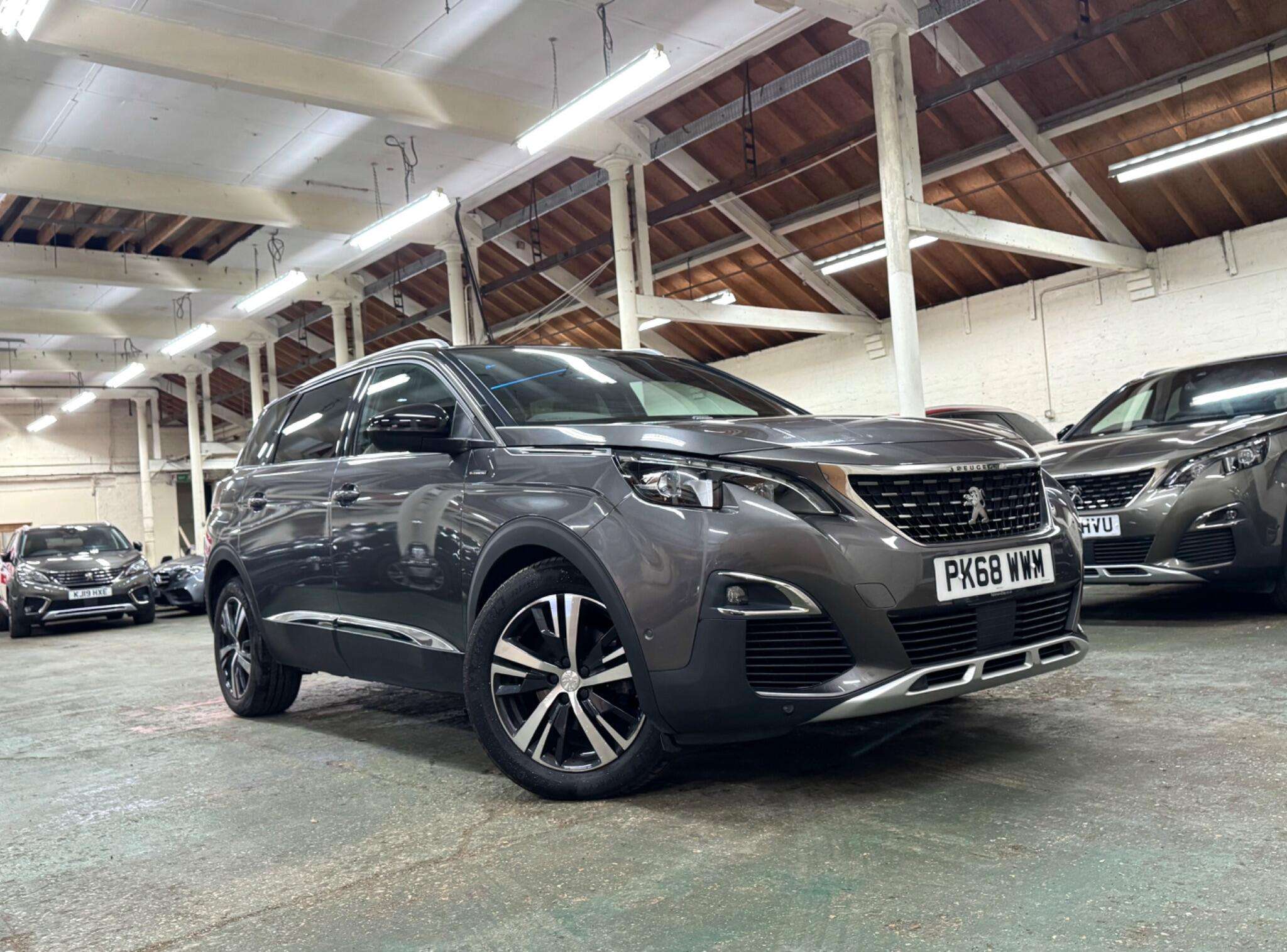 2018 PEUGEOT 5008 2018 PEUGEOT 5008