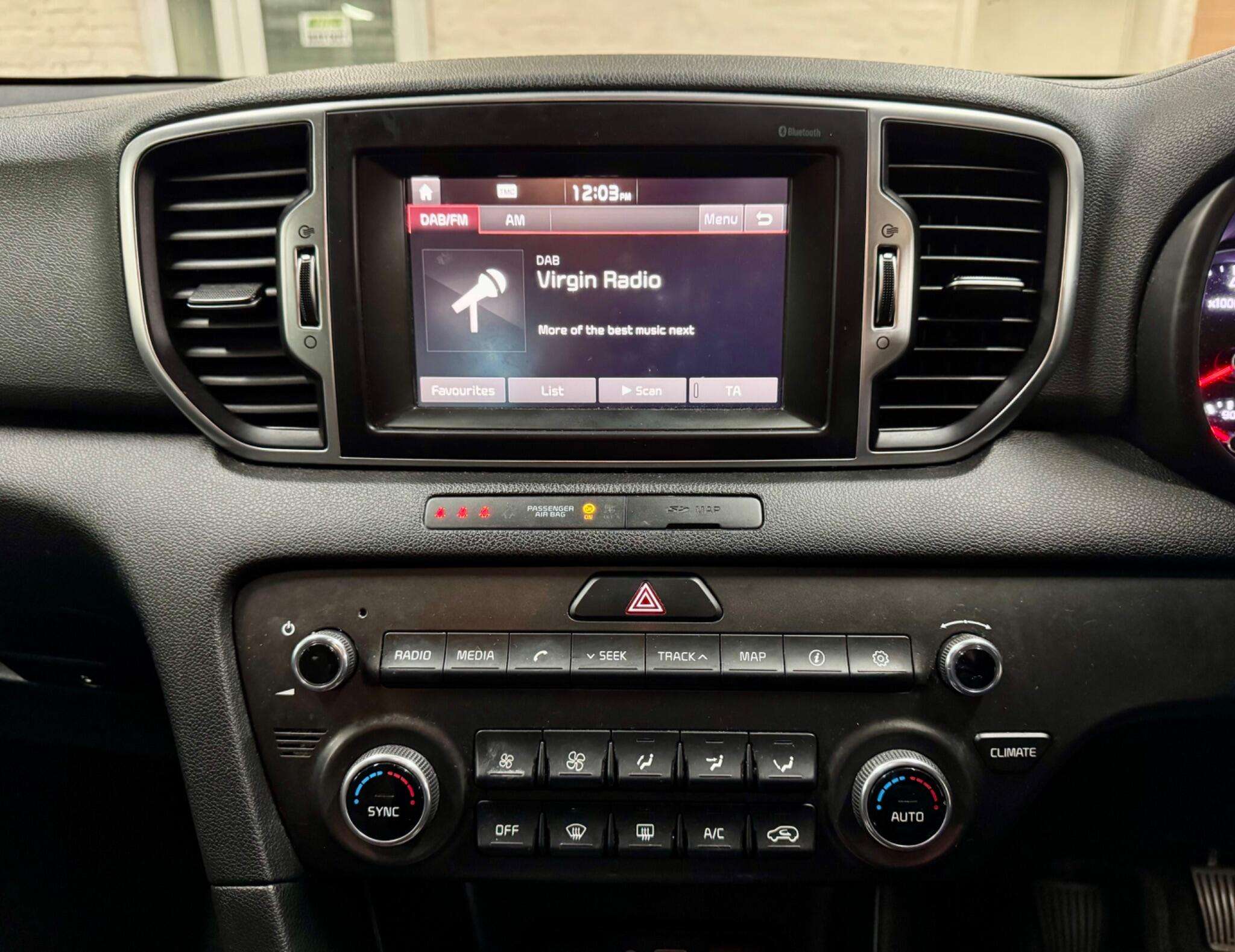 2017 KIA SPORTAGE 2017 KIA SPORTAGE