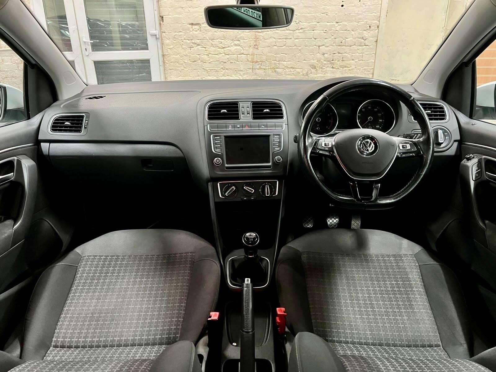 2017 VOLKSWAGEN POLO 2017 VOLKSWAGEN POLO