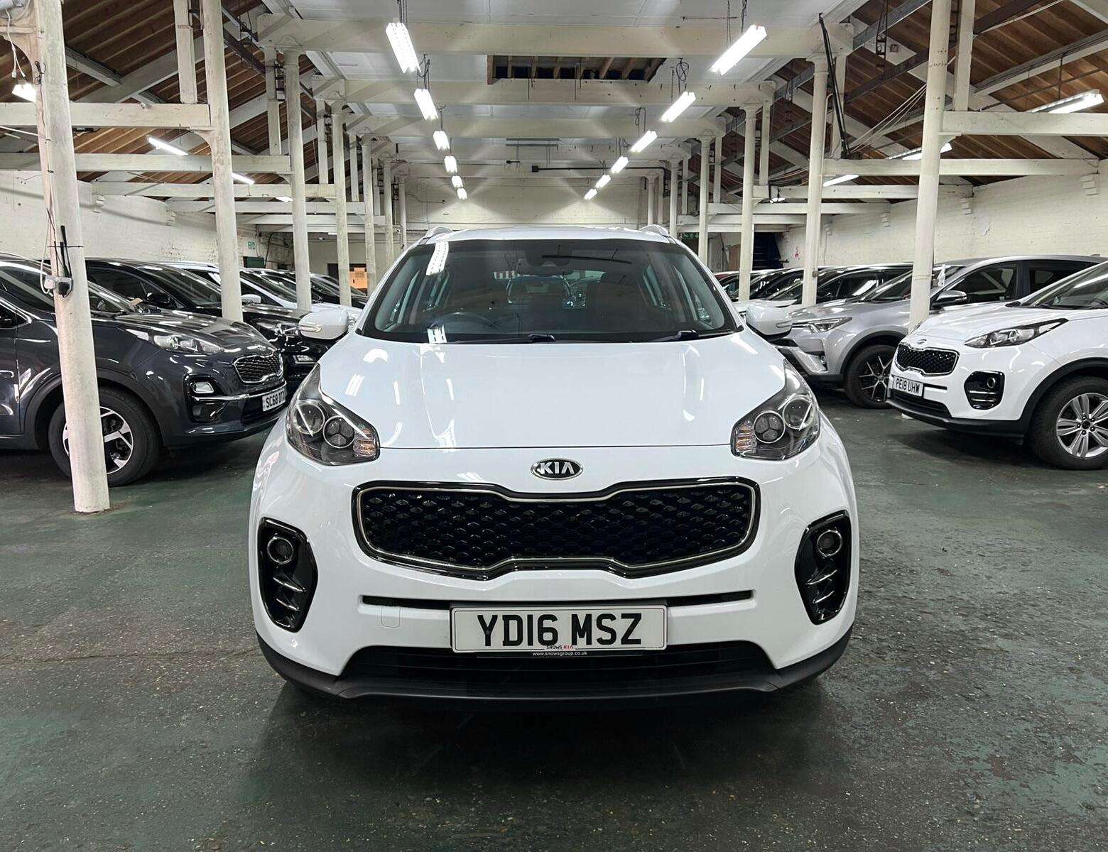 A 2016 KIA SPORTAGE 2 ISG A 2016 KIA SPORTAGE 2 ISG