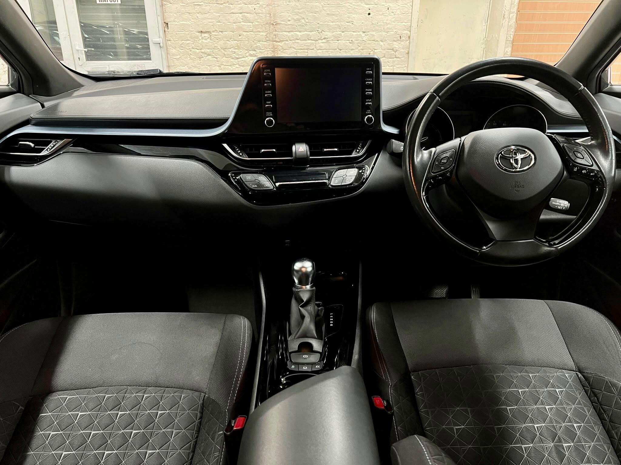 2021 TOYOTA C-HR 2021 TOYOTA C-HR