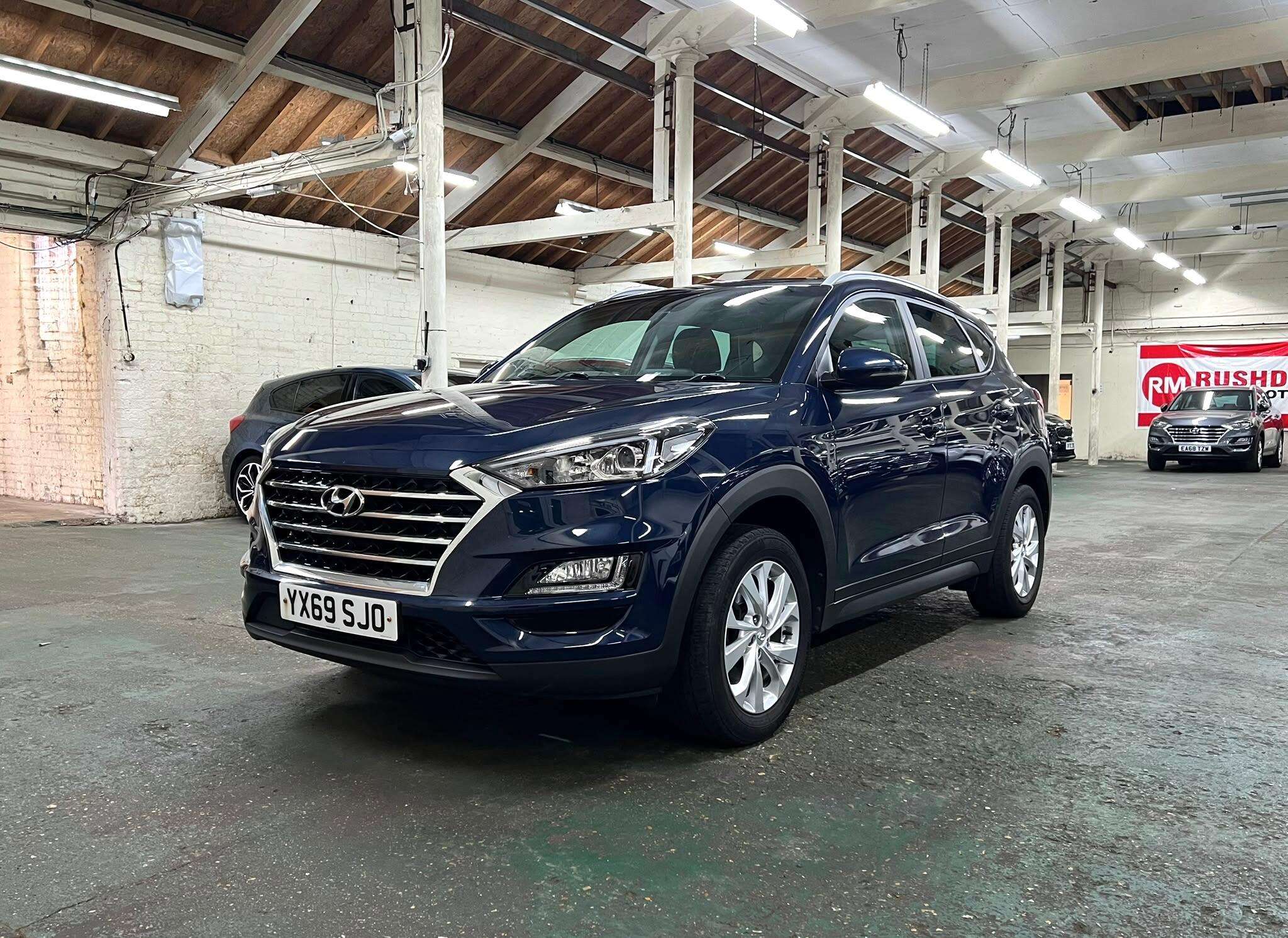 A 2019 HYUNDAI TUCSON 1.6 GDi SE Nav Euro 6 (s/s) 5dr A 2019 HYUNDAI TUCSON 1.6 GDi SE Nav Euro 6 (s/s) 5dr