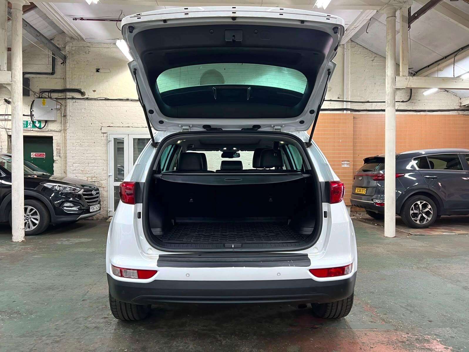 2017 KIA SPORTAGE 2017 KIA SPORTAGE