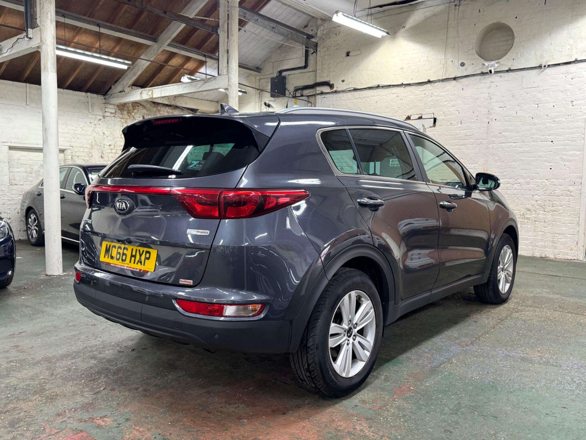 2017 KIA SPORTAGE 2017 KIA SPORTAGE