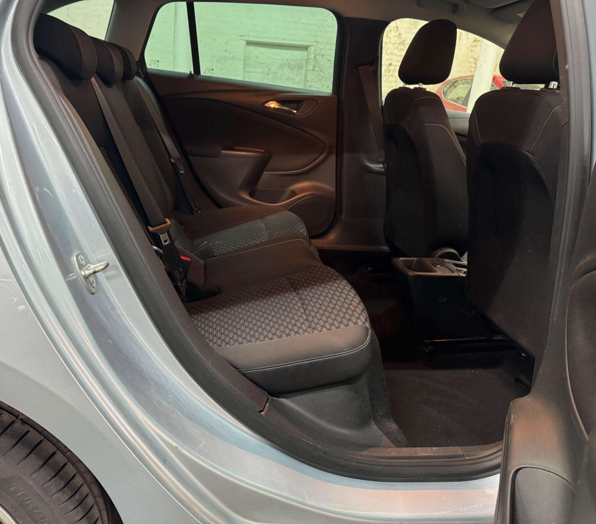 2018 VAUXHALL ASTRA 2018 VAUXHALL ASTRA