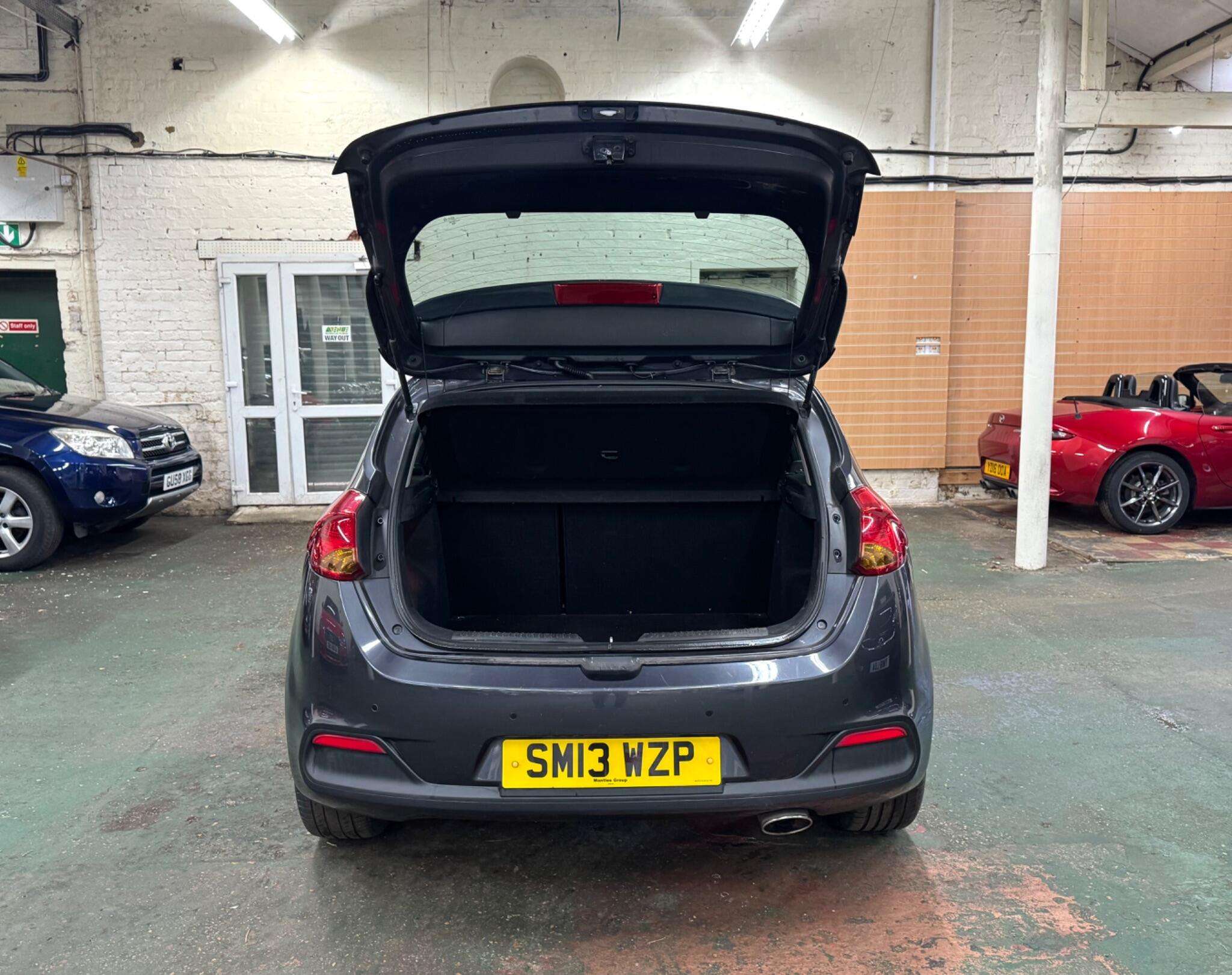 2013 KIA CEED 2013 KIA CEED