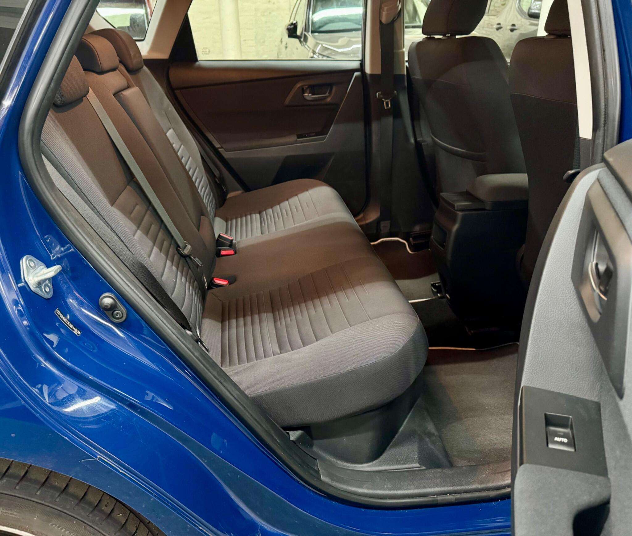 2018 TOYOTA AURIS 2018 TOYOTA AURIS