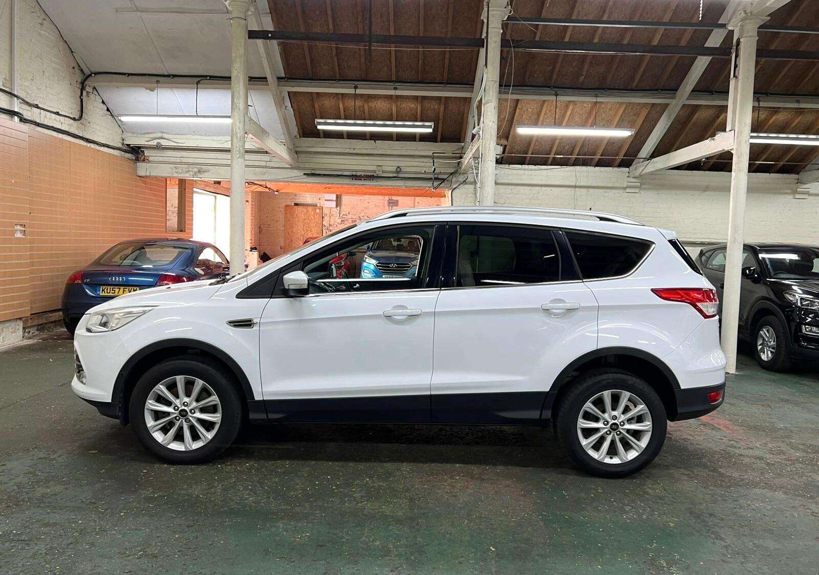 2015 FORD KUGA 2015 FORD KUGA
