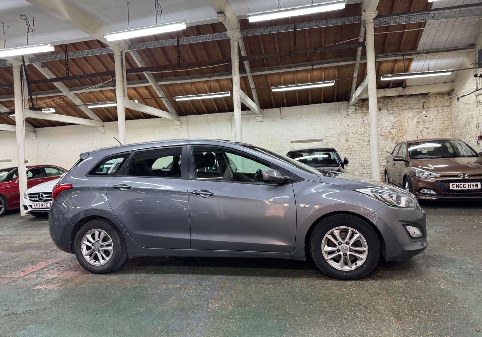 2014 HYUNDAI I30 2014 HYUNDAI I30