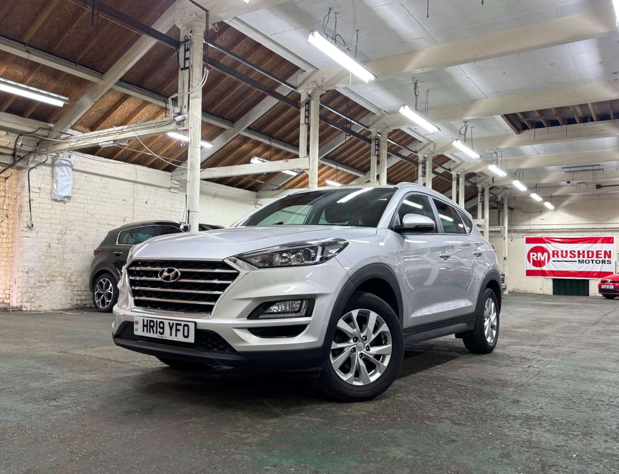 A 2019 HYUNDAI TUCSON 1.6 GDi SE Nav Euro 6 (s/s) 5dr A 2019 HYUNDAI TUCSON 1.6 GDi SE Nav Euro 6 (s/s) 5dr