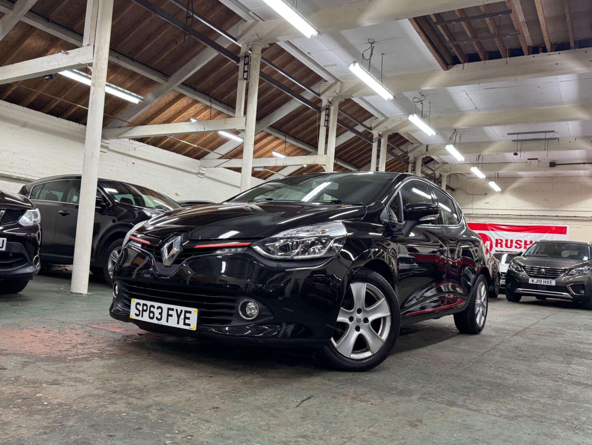 2013 RENAULT CLIO 2013 RENAULT CLIO