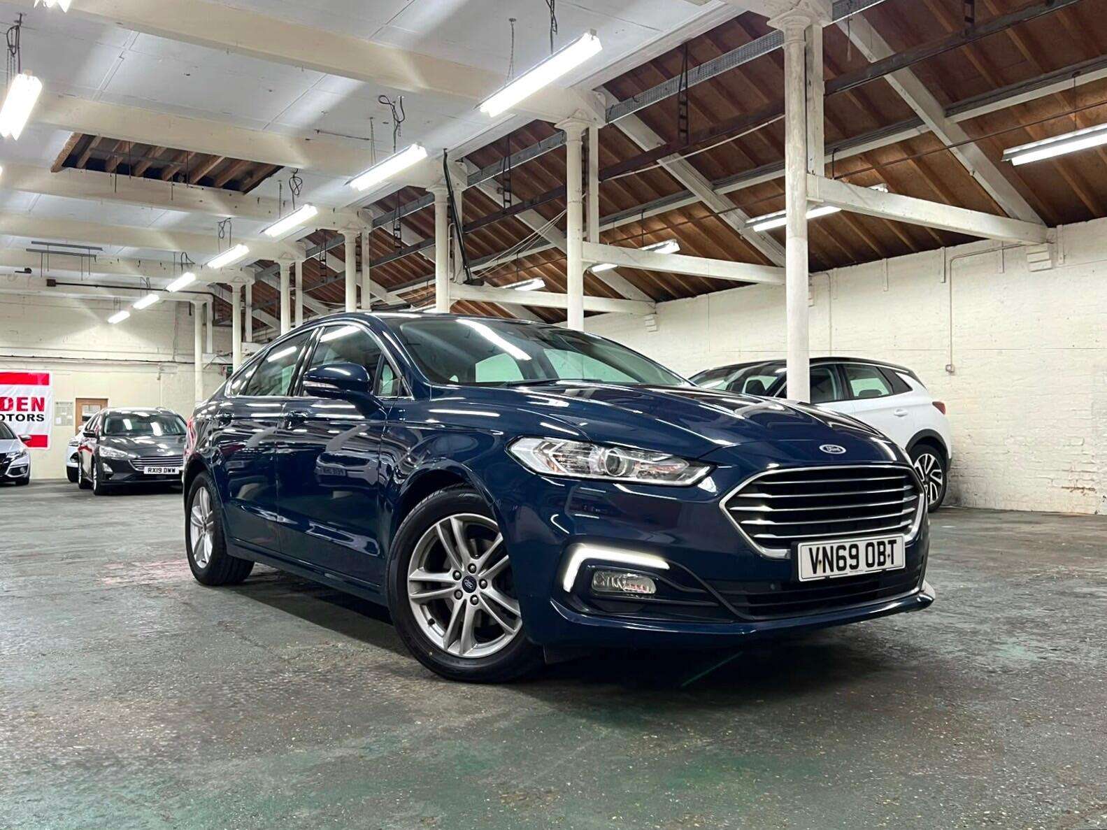 A 2020 FORD MONDEO 2.0 EcoBlue Zetec Edition Euro 6 (s/s) 5dr A 2020 FORD MONDEO 2.0 EcoBlue Zetec Edition Euro 6 (s/s) 5dr