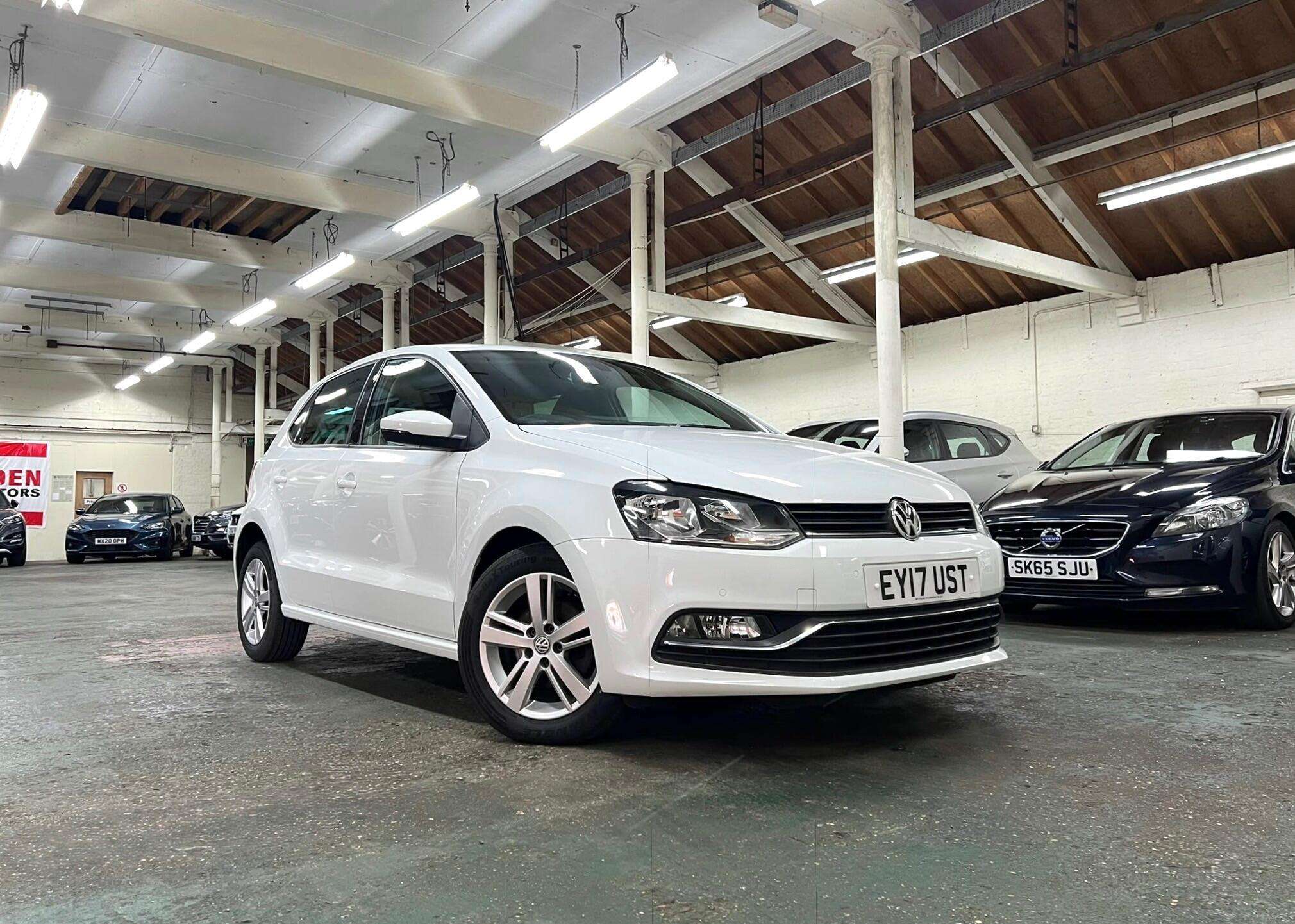 A 2017 VOLKSWAGEN POLO 1.2 TSI BlueMotion Tech Match Edition Euro 6 (s/s) 5dr A 2017 VOLKSWAGEN POLO 1.2 TSI BlueMotion Tech Match Edition Euro 6 (s/s) 5dr