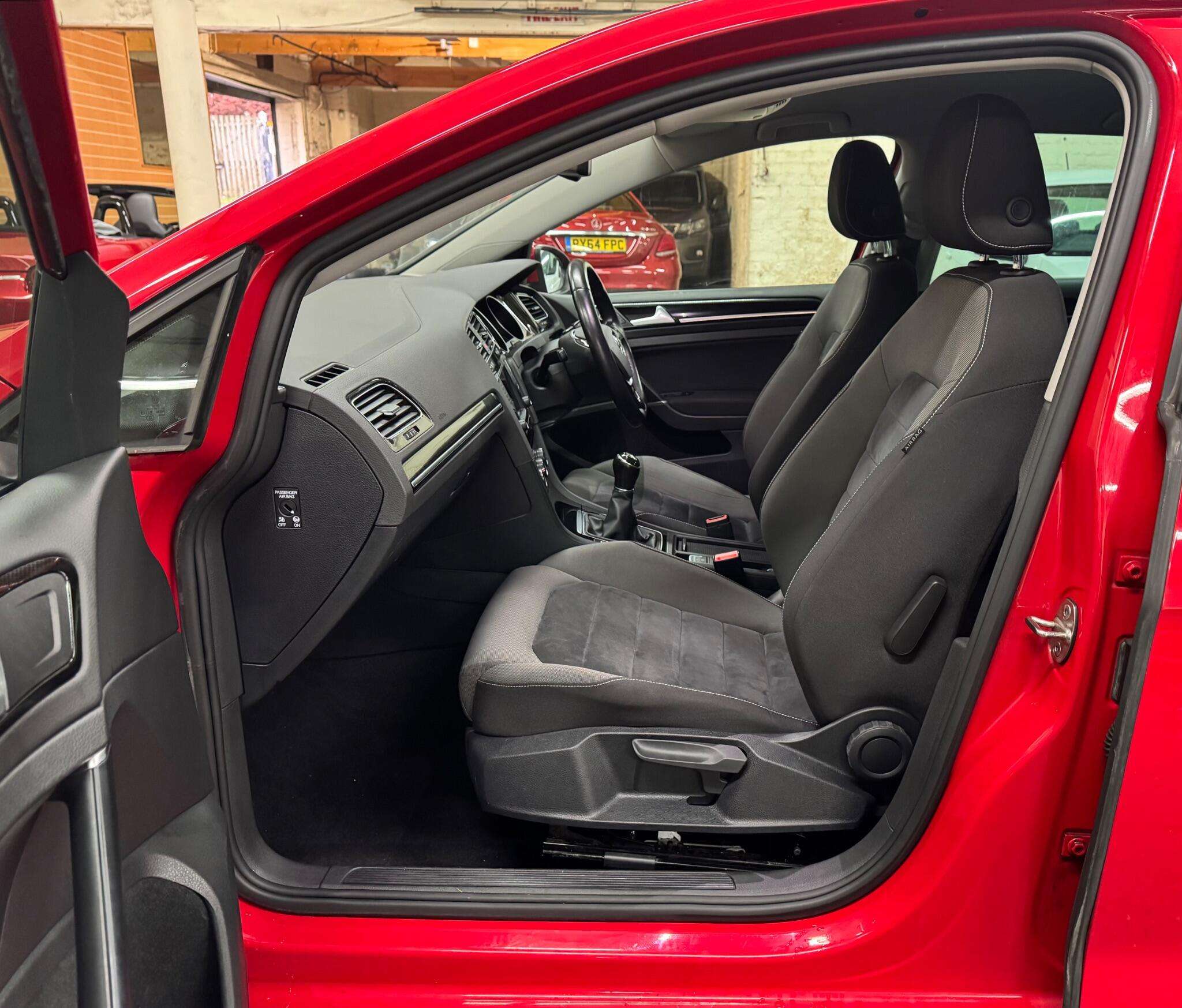 2015 VOLKSWAGEN GOLF 2015 VOLKSWAGEN GOLF