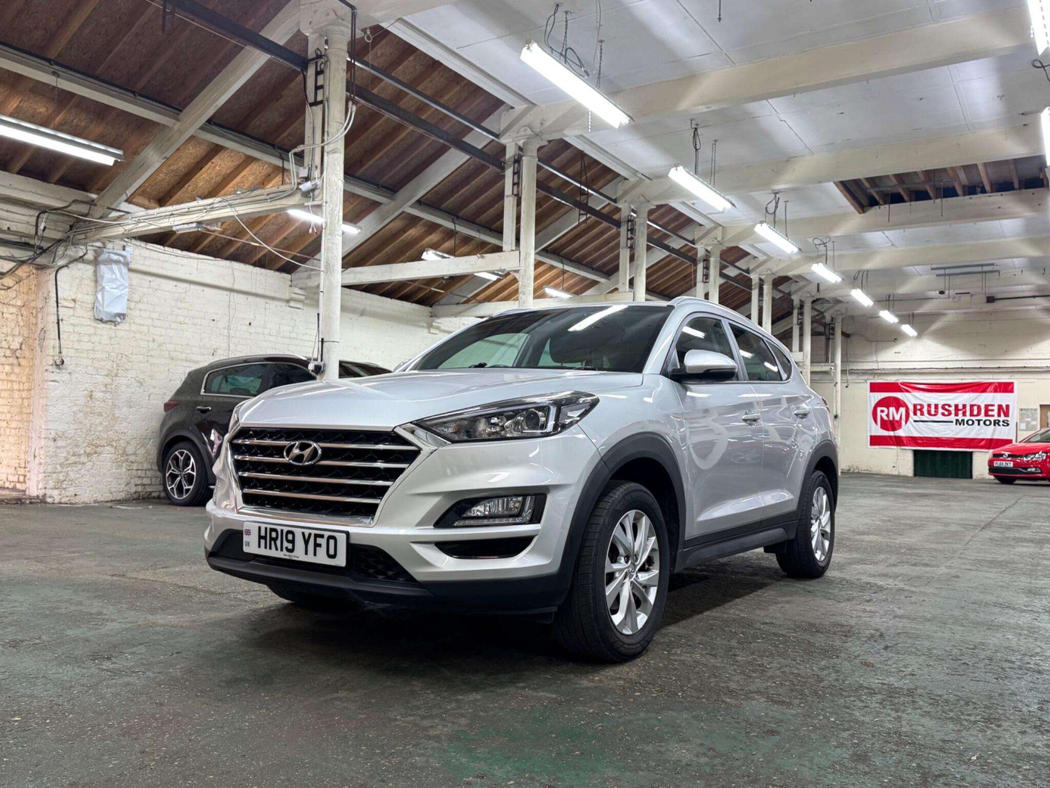A 2019 HYUNDAI TUCSON 1.6 GDi SE Nav Euro 6 (s/s) 5dr A 2019 HYUNDAI TUCSON 1.6 GDi SE Nav Euro 6 (s/s) 5dr