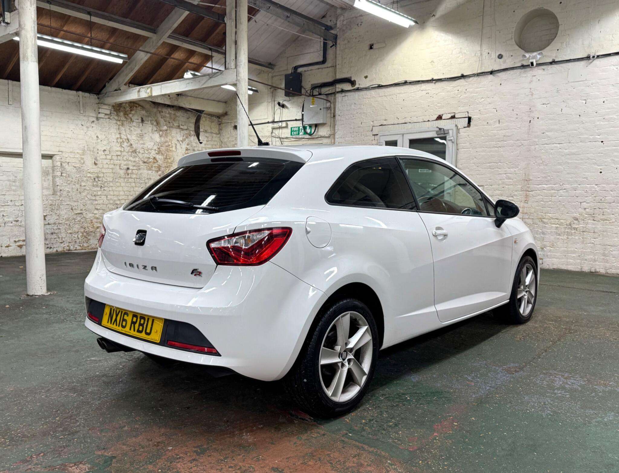 2016 SEAT IBIZA 2016 SEAT IBIZA