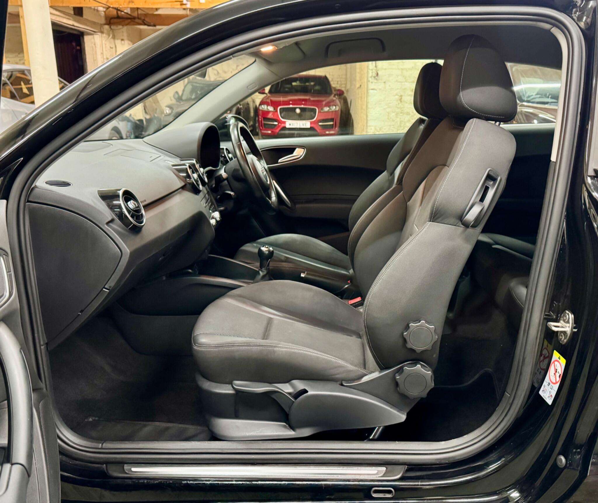 2018 AUDI A1 2018 AUDI A1