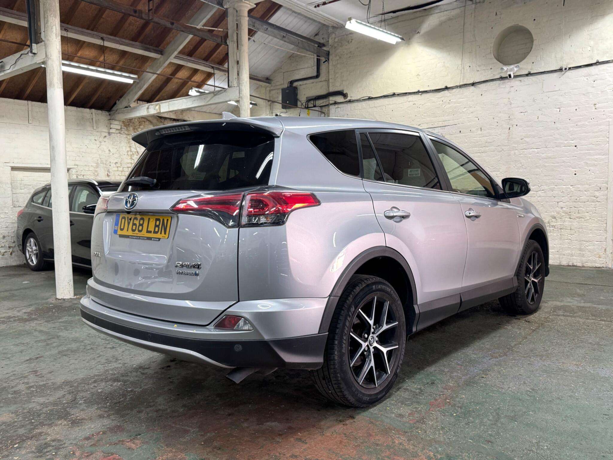 2018 TOYOTA RAV4 2018 TOYOTA RAV4