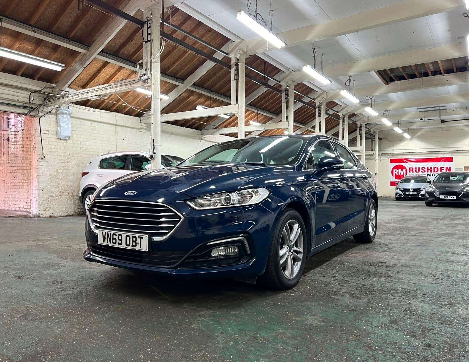 A 2020 FORD MONDEO 2.0 EcoBlue Zetec Edition Euro 6 (s/s) 5dr A 2020 FORD MONDEO 2.0 EcoBlue Zetec Edition Euro 6 (s/s) 5dr