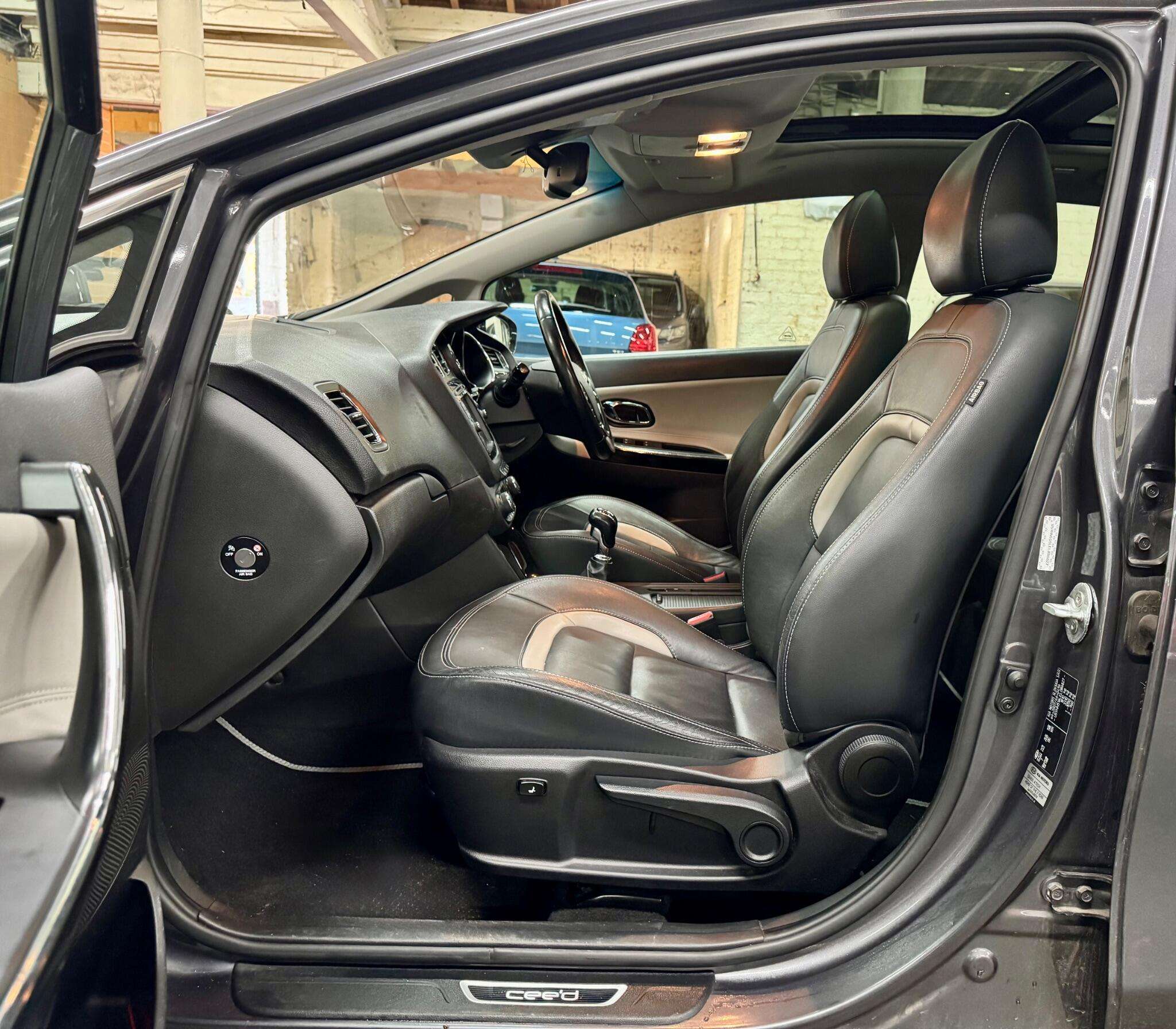 2013 KIA CEED 2013 KIA CEED