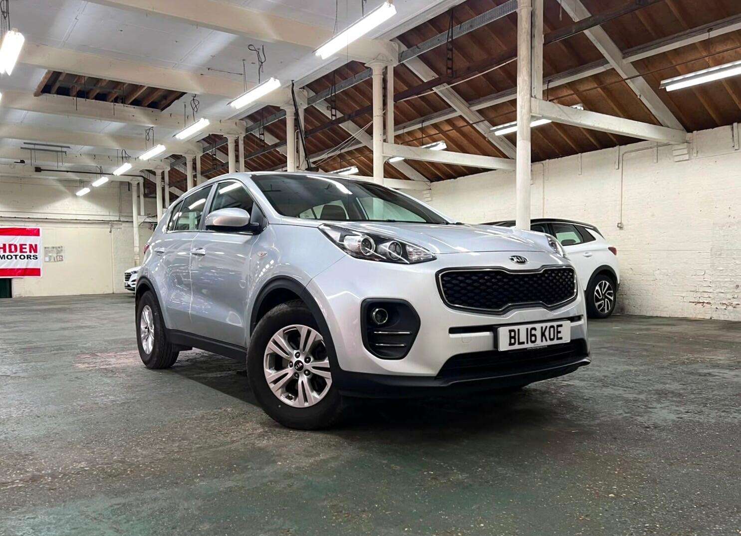 A 2016 KIA SPORTAGE 1.7 CRDi 1 Euro 6 (s/s) 5dr A 2016 KIA SPORTAGE 1.7 CRDi 1 Euro 6 (s/s) 5dr