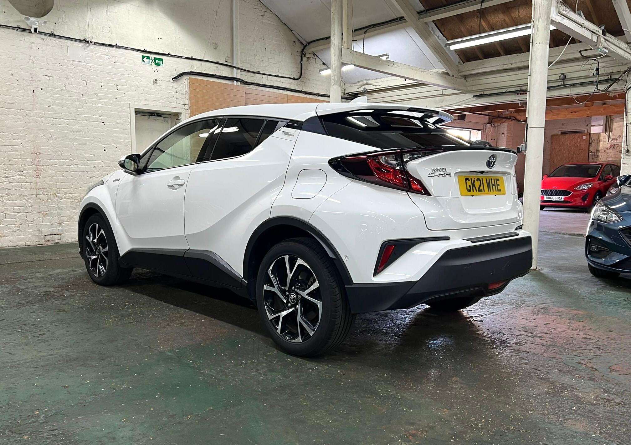 2021 TOYOTA C-HR 2021 TOYOTA C-HR