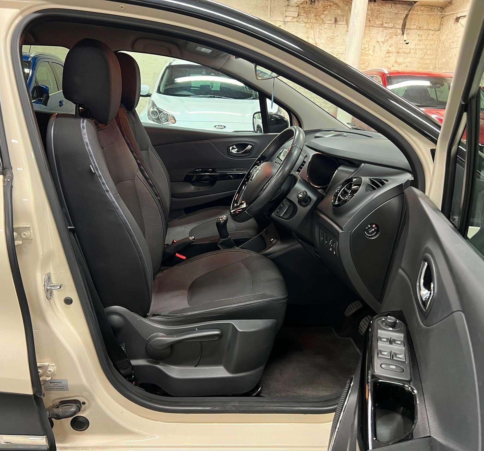 2015 RENAULT CAPTUR 2015 RENAULT CAPTUR