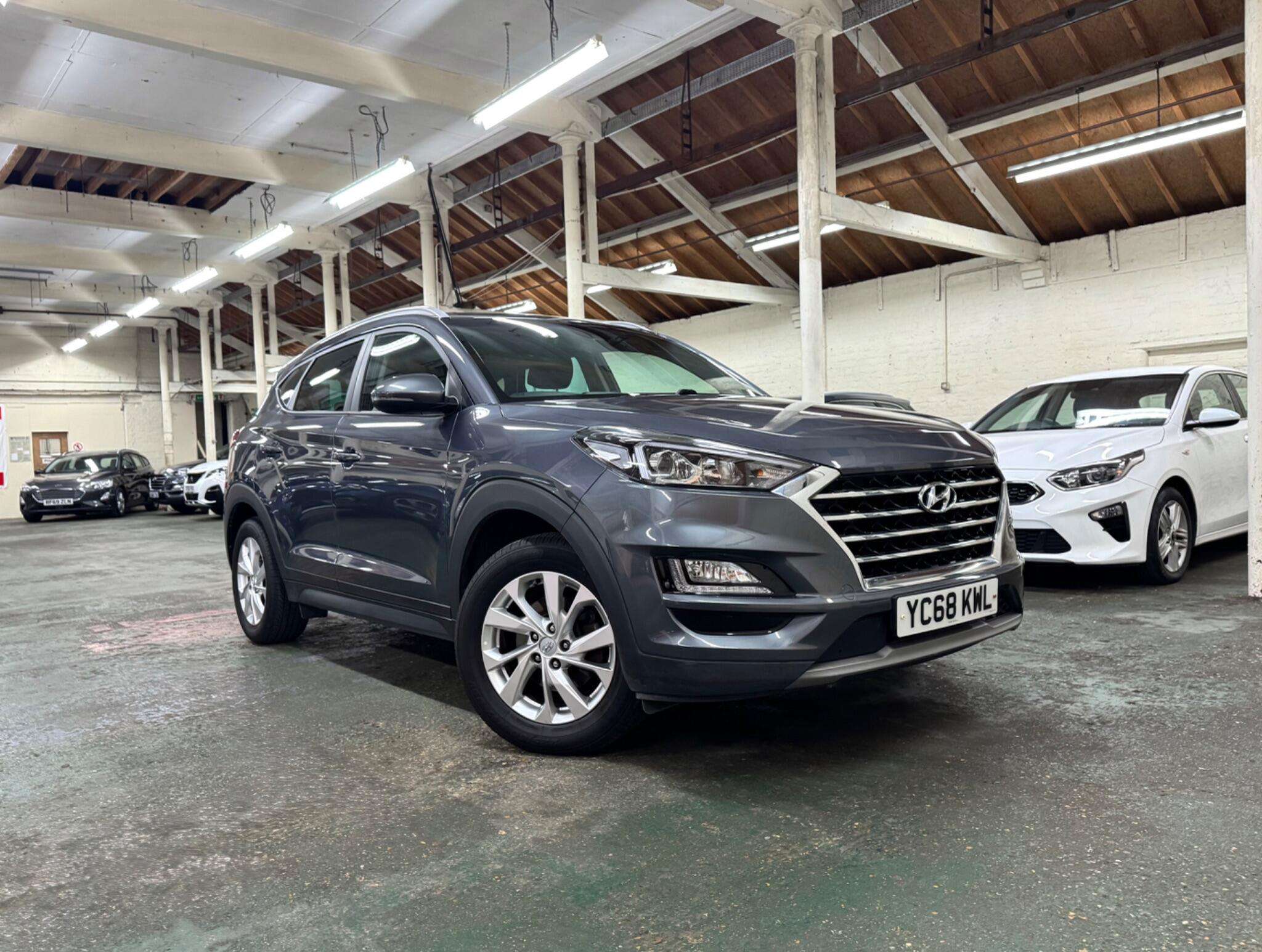 A 2018 HYUNDAI TUCSON 1.6 CRDi SE Nav Euro 6 (s/s) 5dr A 2018 HYUNDAI TUCSON 1.6 CRDi SE Nav Euro 6 (s/s) 5dr