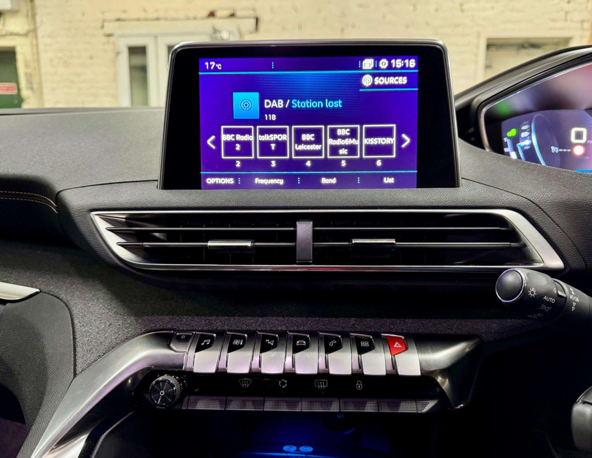 2018 PEUGEOT 3008 2018 PEUGEOT 3008